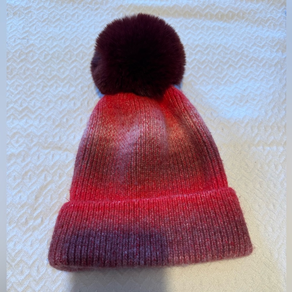 Norla Canada winter hat. New unused